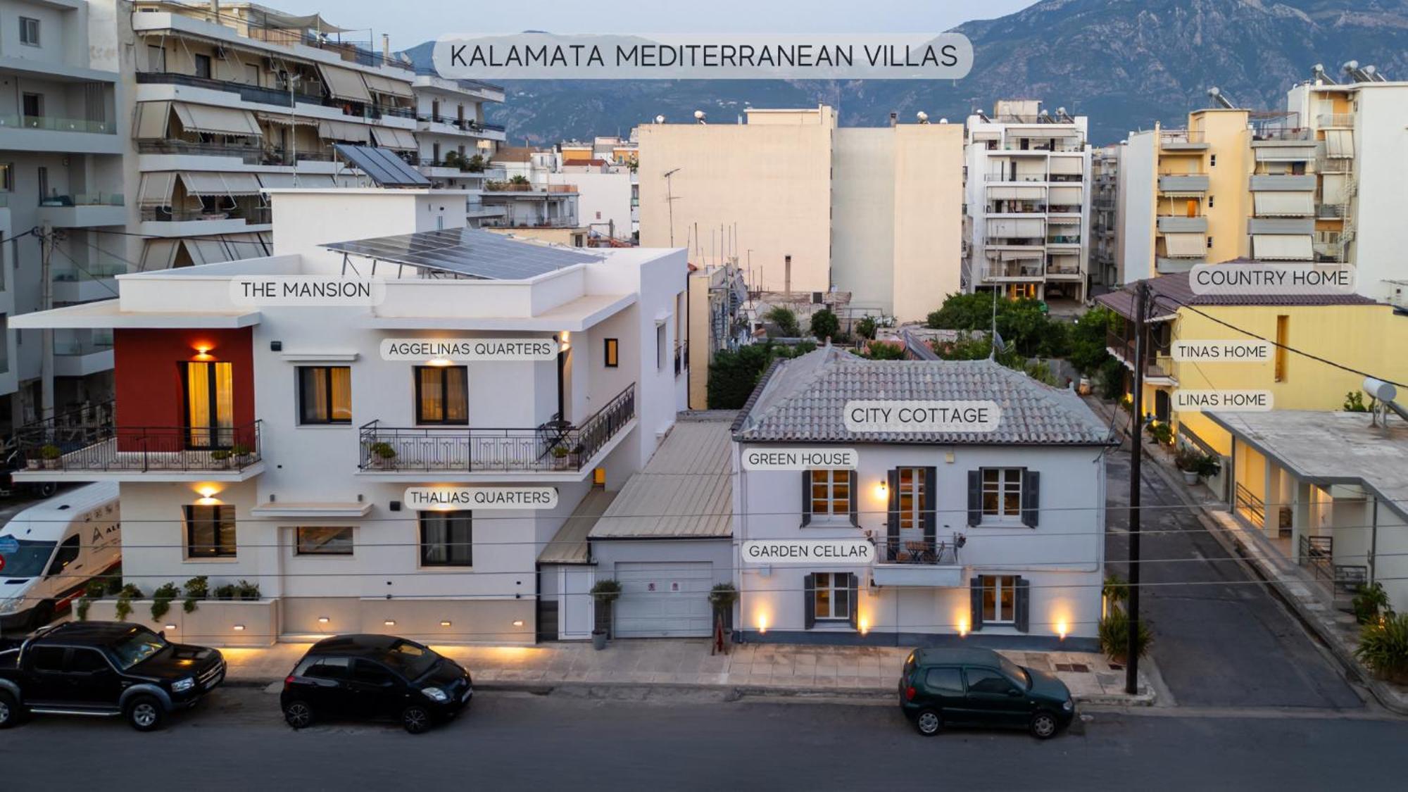 Tinas Home - Kalamata Mediterranean Villas المظهر الخارجي الصورة